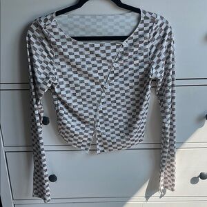 Checkered long sleeve with button closure front